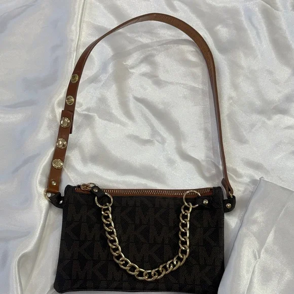 Michael Kors Collection Black and Gold Crossbody Bag - Picture 5 of 10